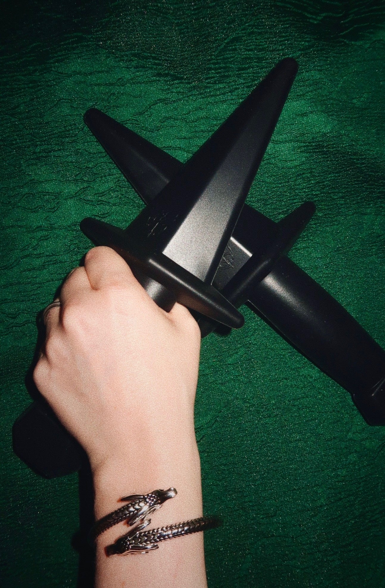 Dragon's Edge Classic Weighted Daggers - Onyx Black